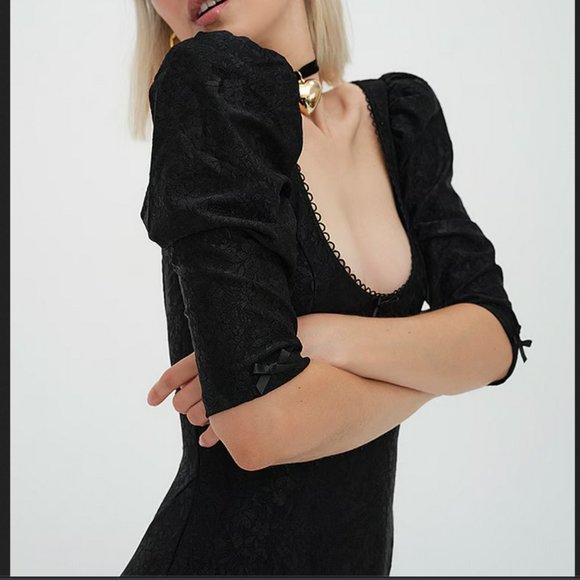 NWT size XL 12-14 For Love & Lemons Marni Bodysuit Romper Black - Picture 3 of 8